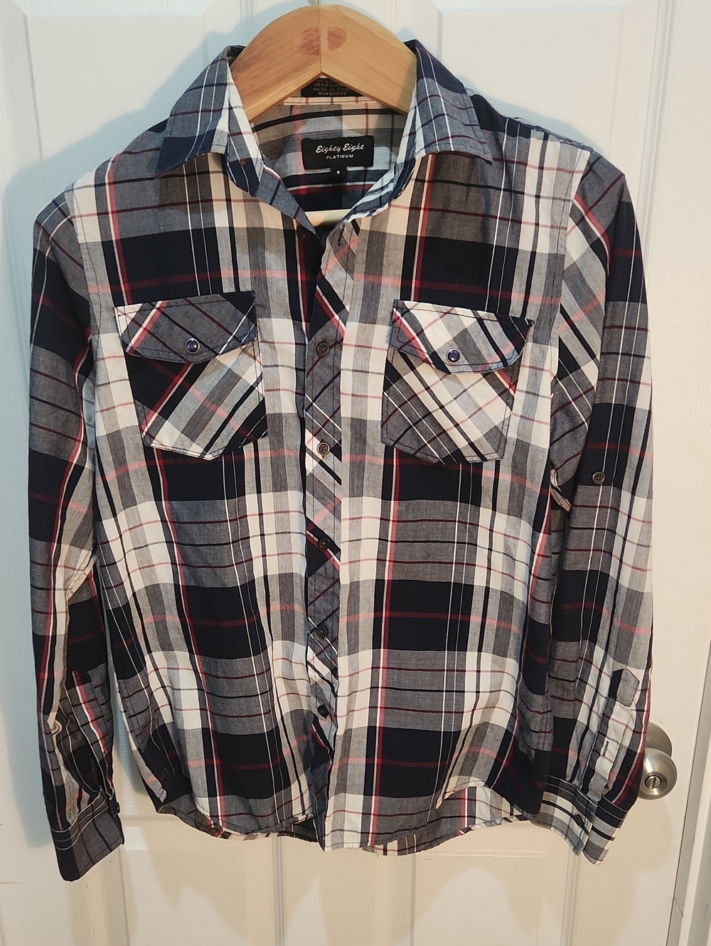 Eighty Eight Men's Navy, Gray, White & Red Plaid Button-Down Shirt